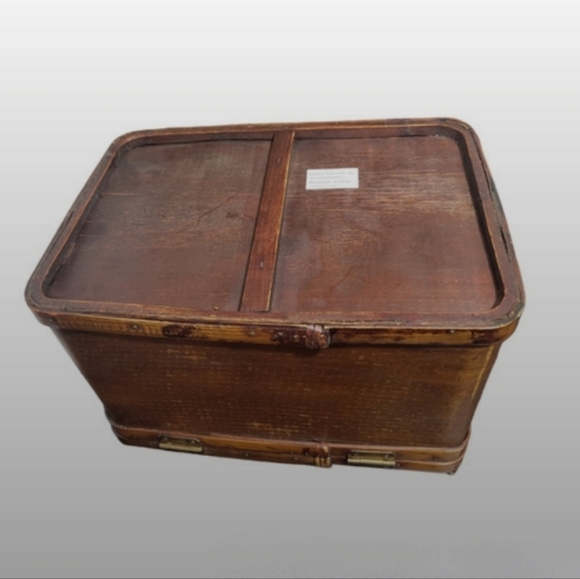 Vintage Woven Wood Copper Bamboo Handmade Basket Box Chest With Brass Latch - Picture 7 of 12